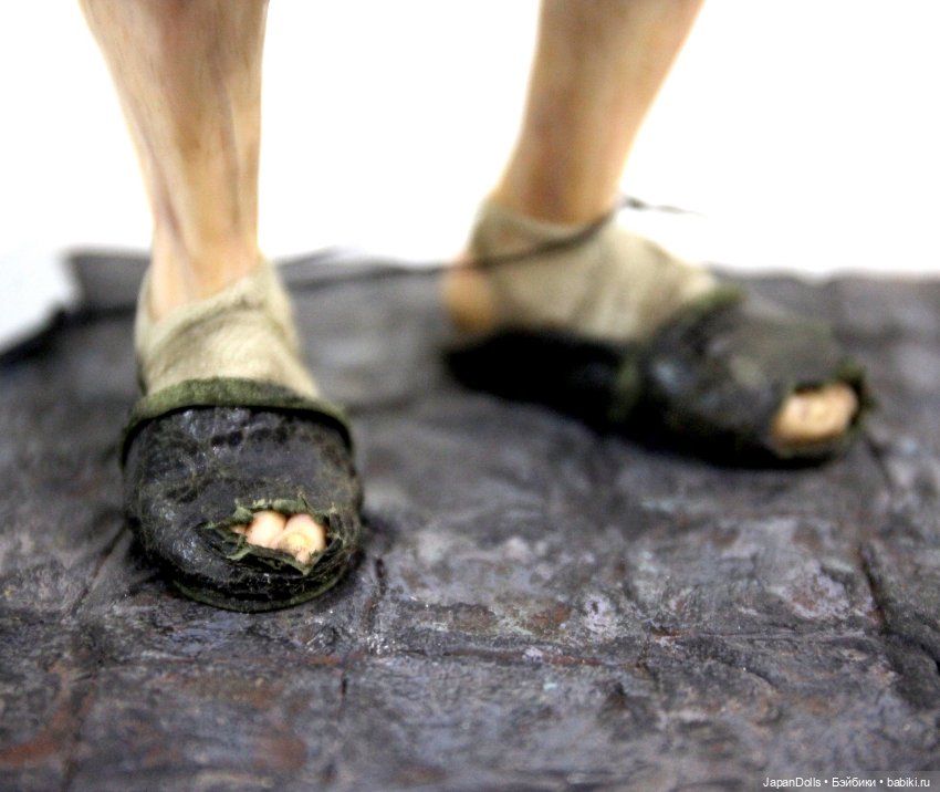 "Стяжательство" на выставке "Куклы с характером. Четвертая высота"