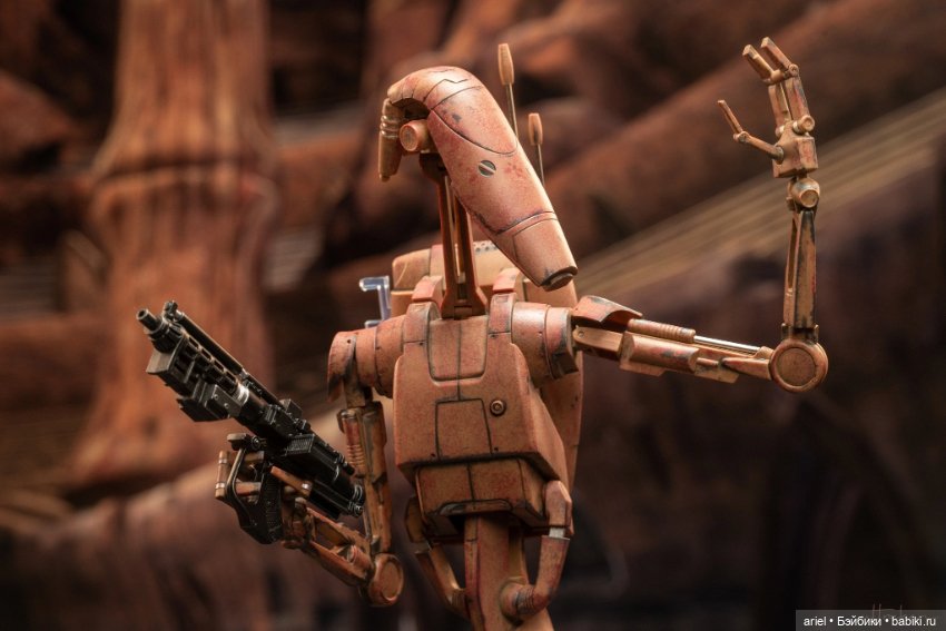 В Гонконге состоялся релиз фигурки Боевого Дроида от Hot Toys по мотивам фильма «Звёздные войны. Эпизод II: Атака клонов» (фото 9)