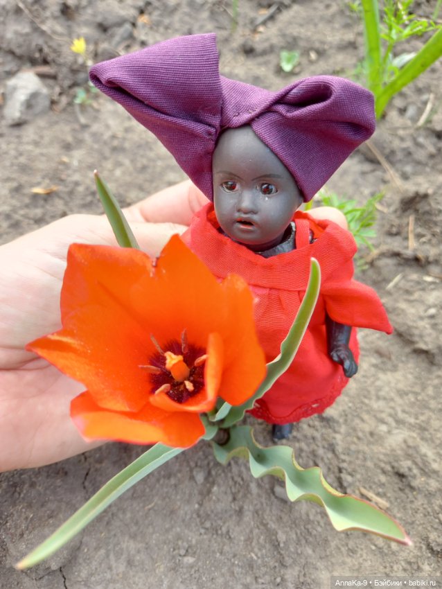 Тюлип в тюльпанах — Антикварные куклы Mignonette (Миньонетта): карманные (фото 3)