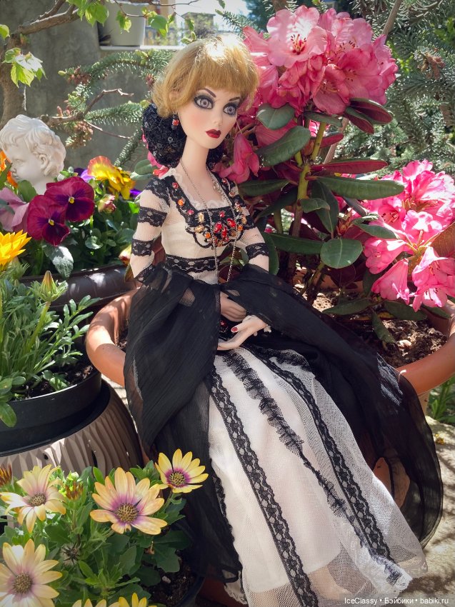 Evangeline Ghastly. Один полдень в деревне, а вовсе не вечера в Ипсвиче (фото 2)