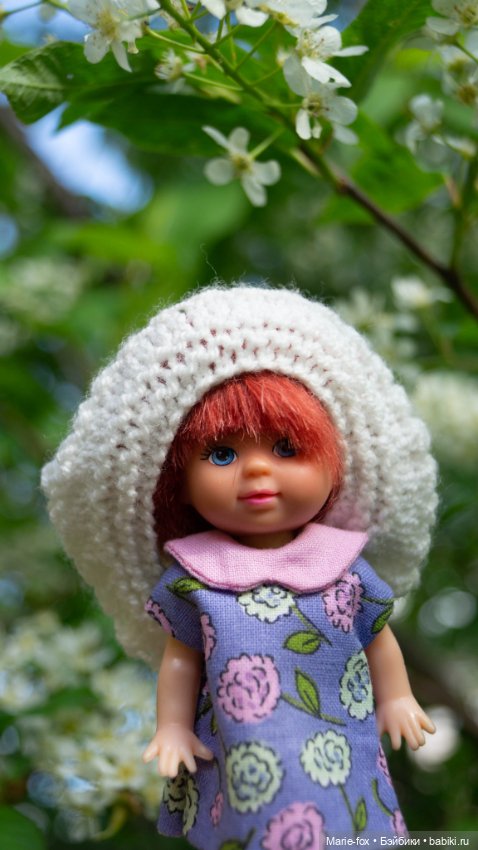 Рыжики в цветах: девочка в береточке и задумчивая косичка (фото 10)