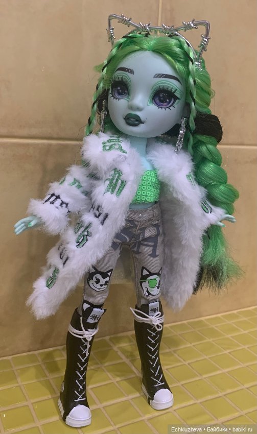 Rainbow High Vision Харли Лаймстоун (фото 5)