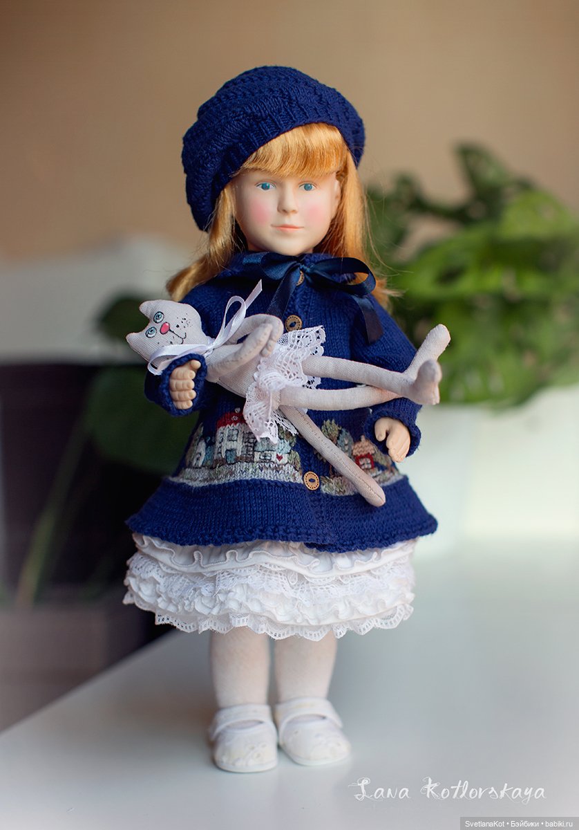 Девочка с полотна Ренуара