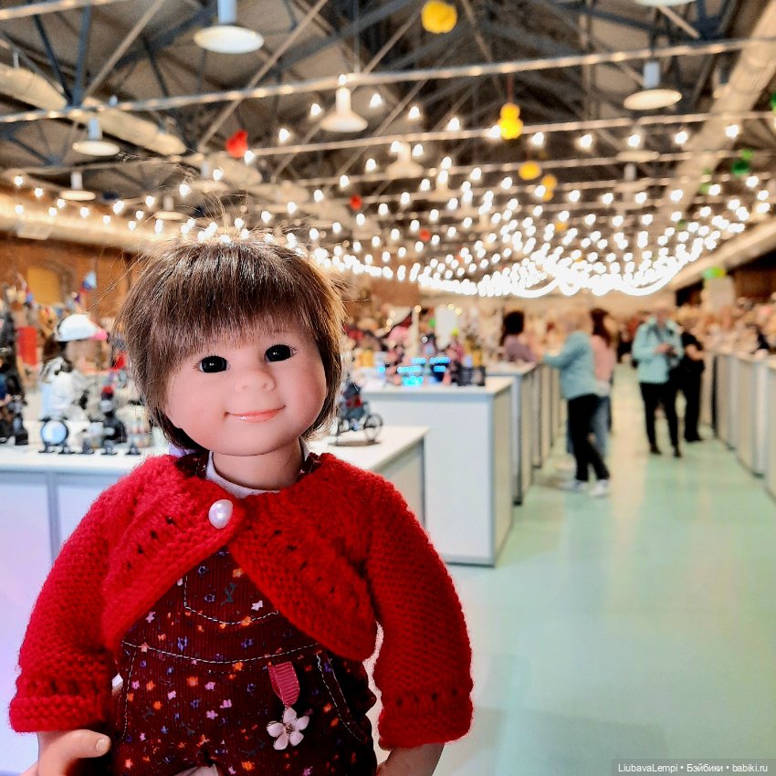 Бал кукол в Санкт-Петербурге или собкор Варвара докладывает