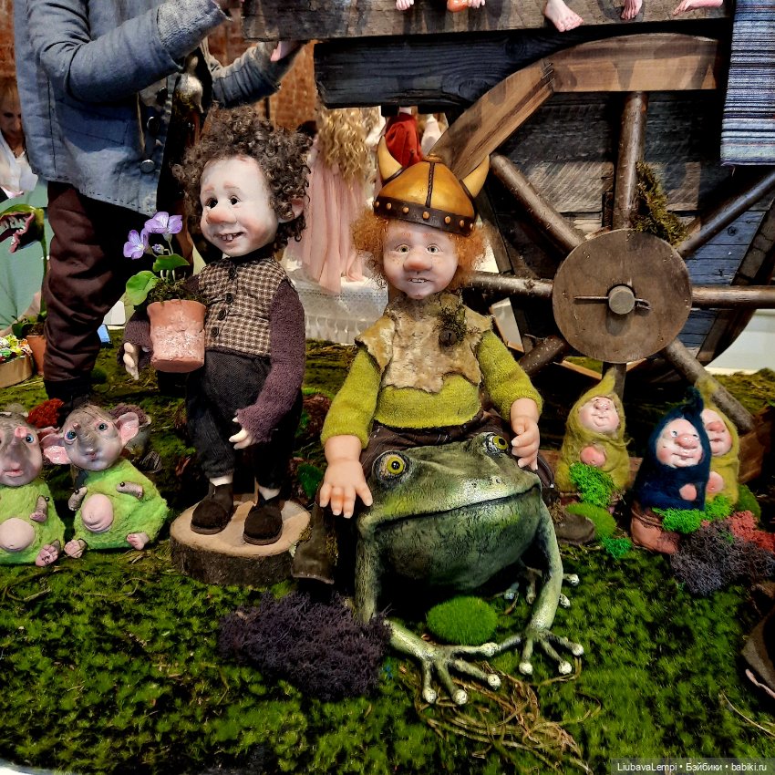 Бал кукол в Санкт-Петербурге или собкор Варвара докладывает. Часть 2