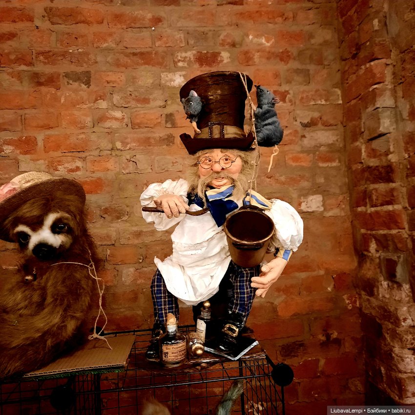 Бал кукол в Санкт-Петербурге или собкор Варвара докладывает