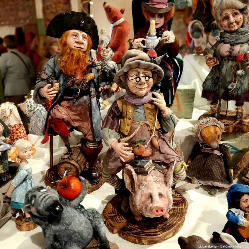 Бал кукол в Санкт-Петербурге или собкор Варвара докладывает. Часть 2