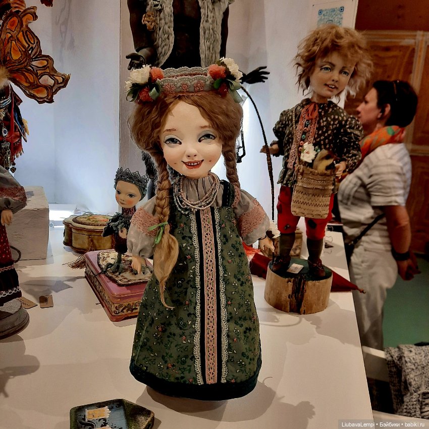 Бал кукол в Санкт-Петербурге или собкор Варвара докладывает. Часть 2