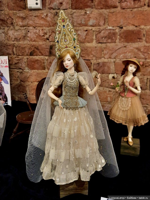 Бал кукол в Санкт-Петербурге или собкор Варвара докладывает