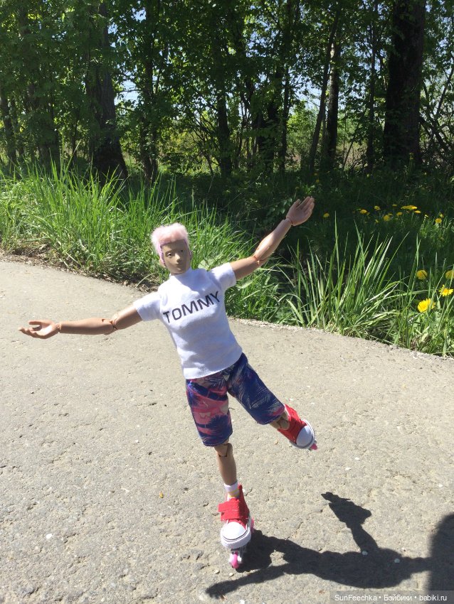 Кто куда, а мы на роликах кататься