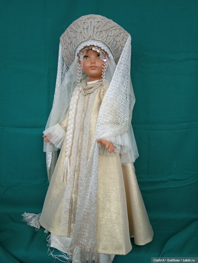 «Во всех ты, душенька, нарядах хороша!..» Вариация на тему «Царевна морская – рыбка золотая» (фото 2)