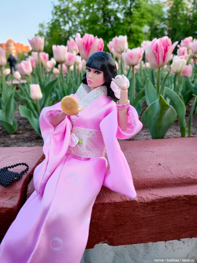 Poppy Parker miss independent в образе японки (фото 6)