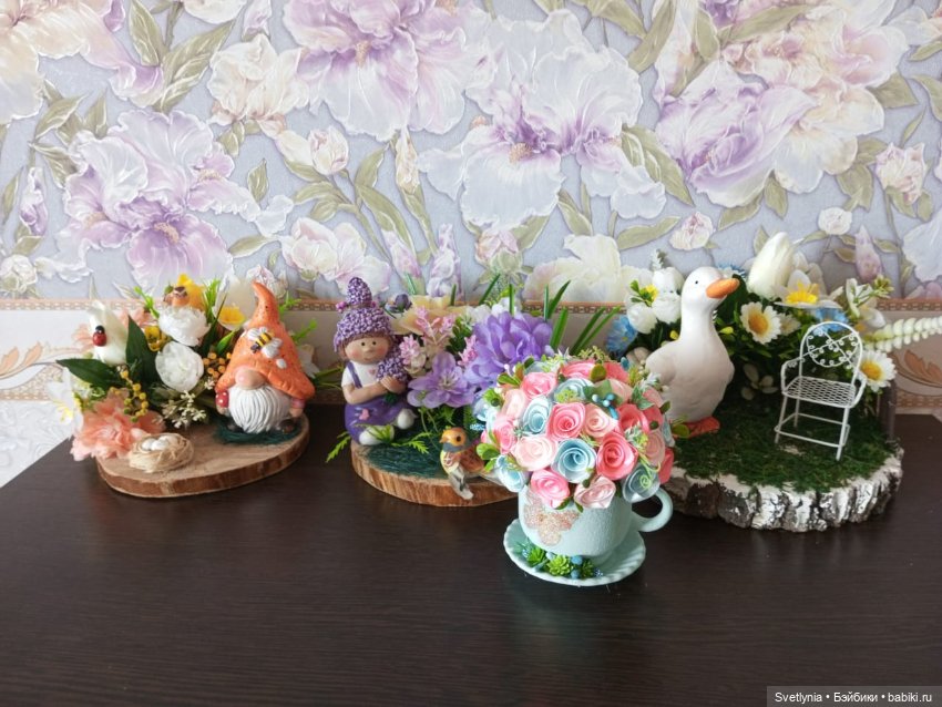 Композиции из роз — Авторские игрушки из разных материалов: синельная проволока (фото 4)