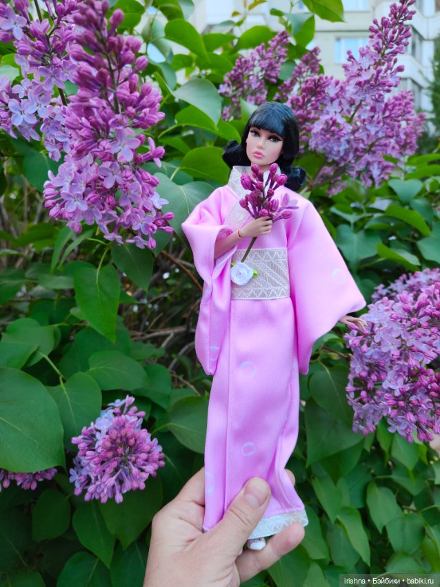 Poppy Parker miss independent в образе японки