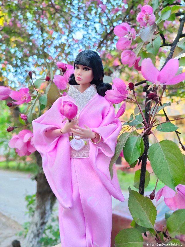 Poppy Parker miss independent в образе японки