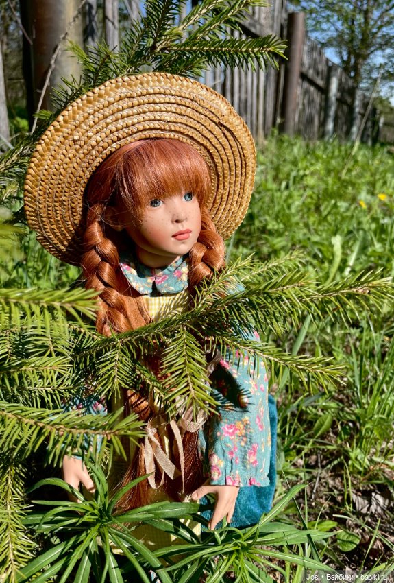 Anne of Green Gables Анна из Зеленых Мезонинов от Helen Kish гуляет в саду