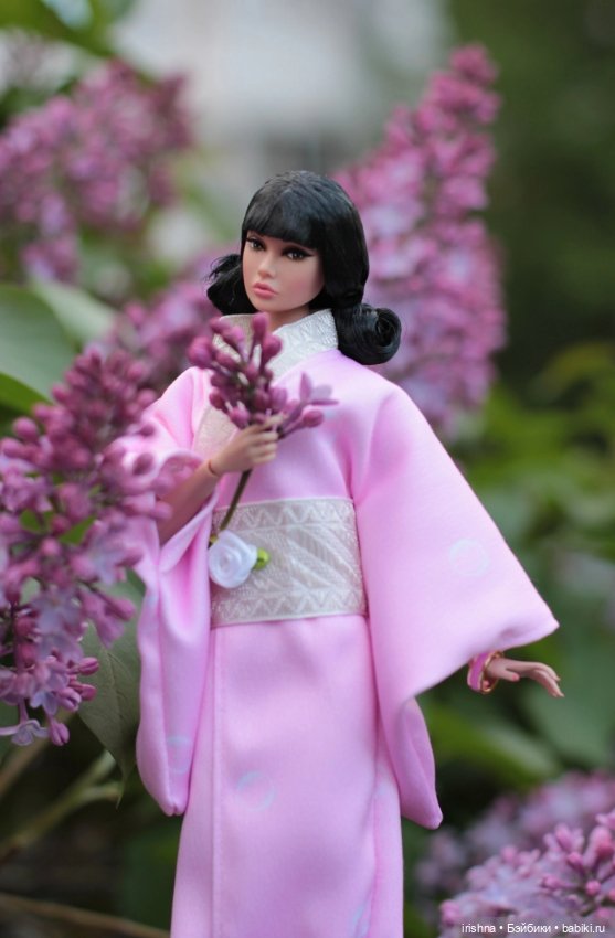 Poppy Parker miss independent в образе японки