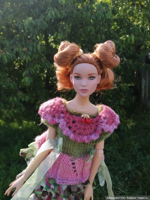 Мечтательная девушка без имени