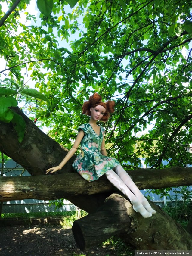 Мечтательная девушка без имени (фото 2)