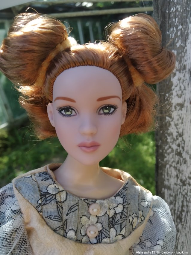 Мечтательная девушка без имени