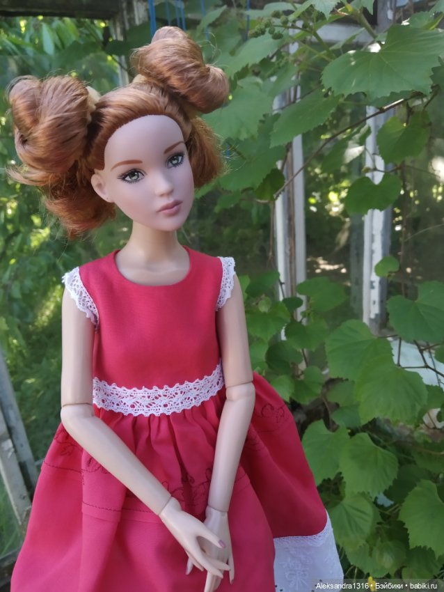 Мечтательная девушка без имени