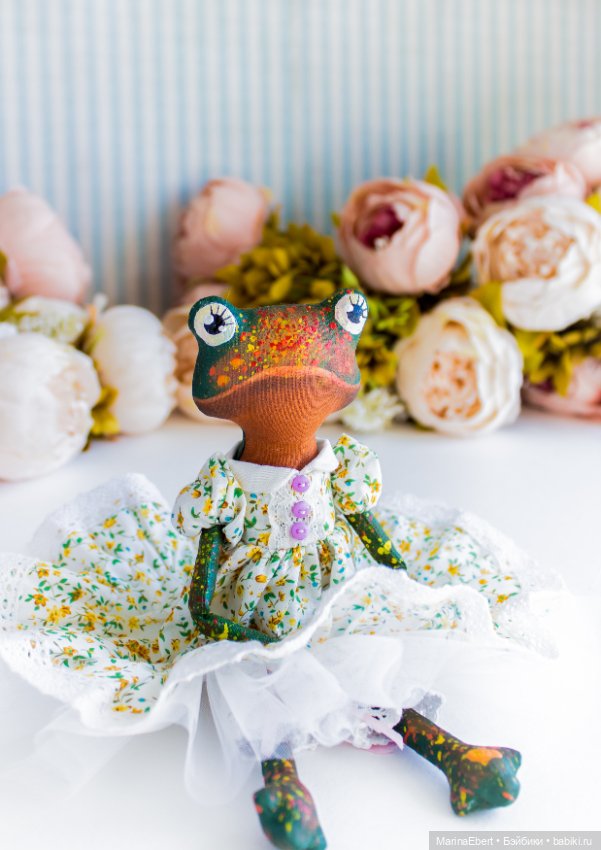 Лягушечка Теа текстильная кукла (фото 5)