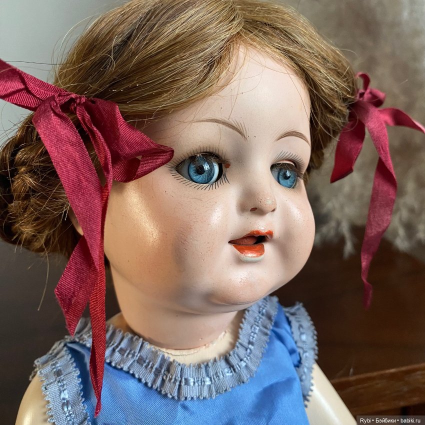 Подскажите, пожалуйста, реплика или оригинал