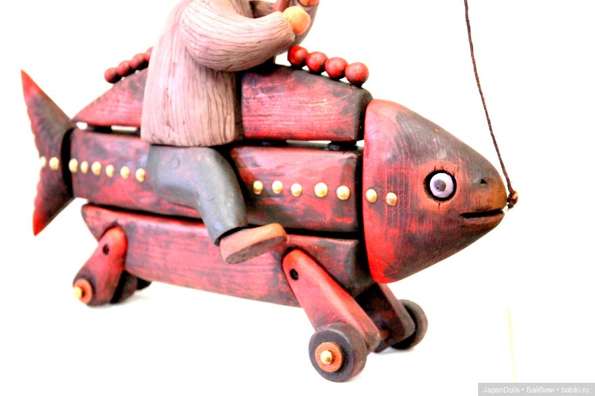 "Рыбак на рыбе" на выставке "Куклы с характером. Четвёртая высота" (фото 10)