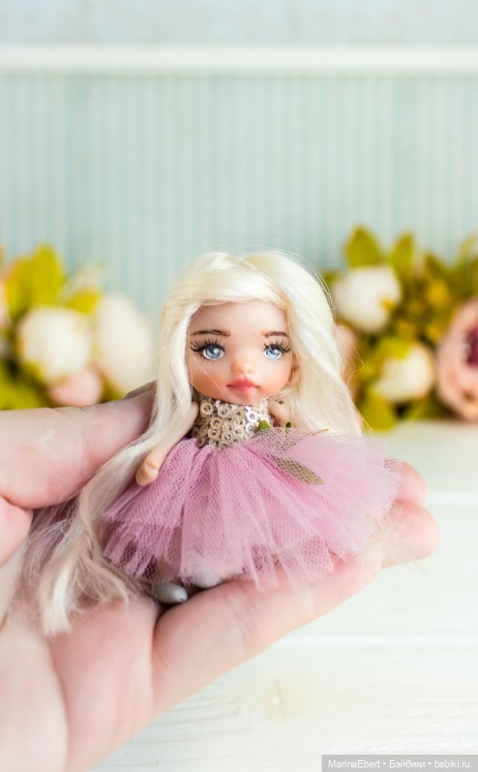 Миниатюрная куколка Лисса