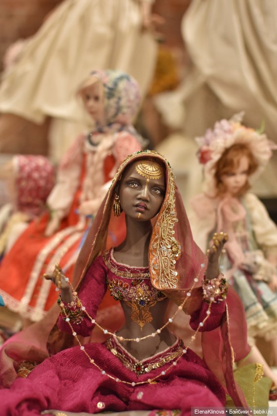 Бал кукол в Севкабеле, Санкт-Петербург. Часть первая: лица и личности