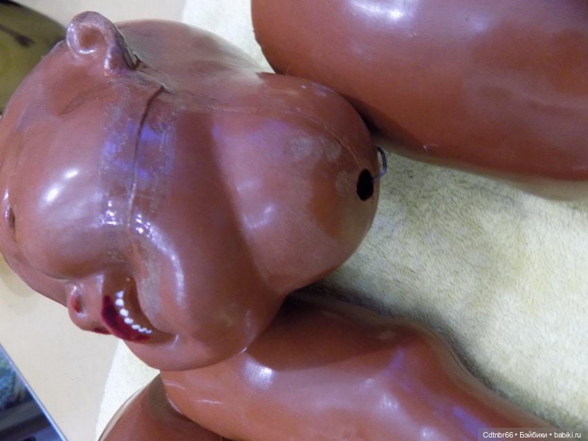 Реставрация двух тёмнокожих мальчиков. Один целлулоидный, второй металлический (фото 8)