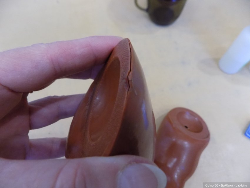 Реставрация двух тёмнокожих мальчиков. Один целлулоидный, второй металлический