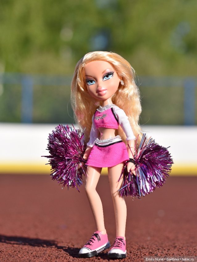 Болельщица Хлоя — Куклы Bratz (Братц) и Moxie Girlz: MGA