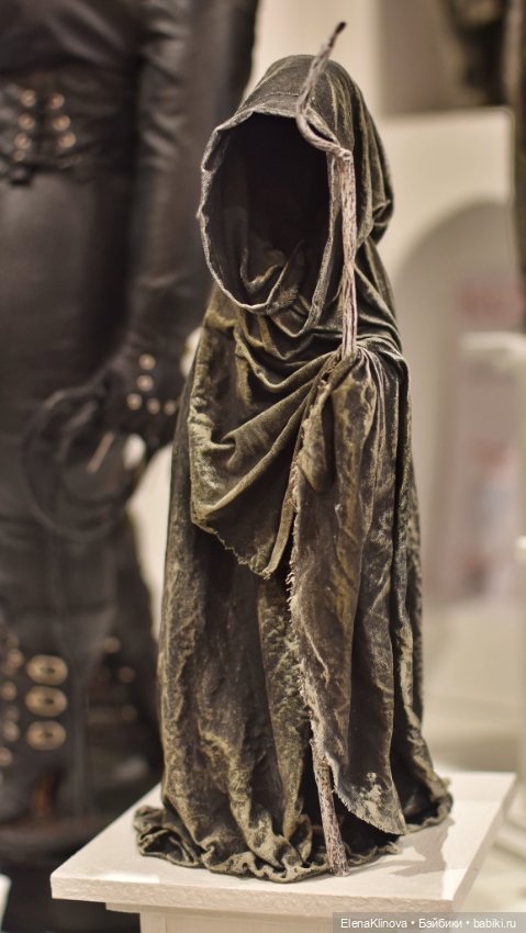 Бал кукол в Севкабеле, Санкт-Петербург. Часть вторая: существа и сущности