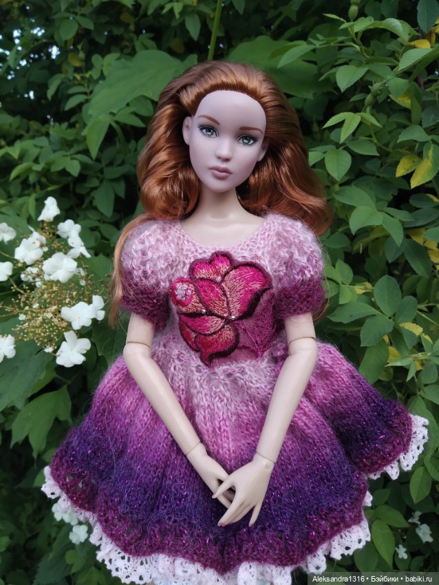 Мечтательная девушка заговорила (фото 10)