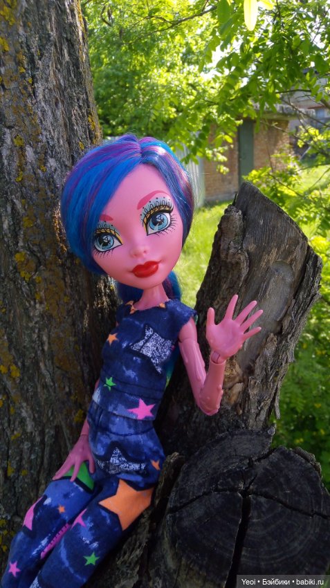 Монстер хай Гулиопа Джеллингтон Кукла 42 см