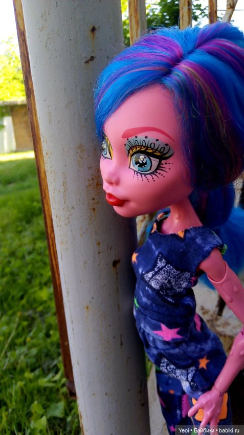 Монстер хай Гулиопа Джеллингтон Кукла 42 см