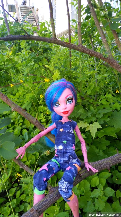 Монстер хай Гулиопа Джеллингтон Кукла 42 см