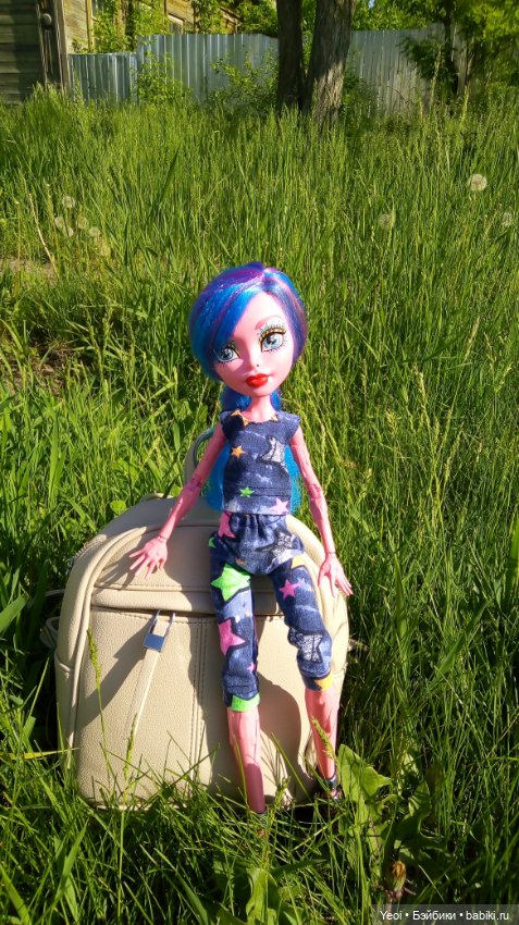 Монстер хай Гулиопа Джеллингтон Кукла 42 см