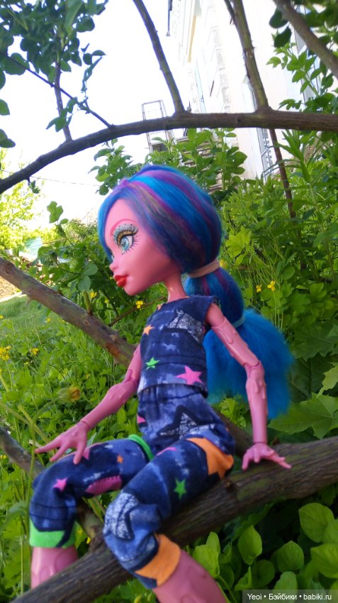 Монстер хай Гулиопа Джеллингтон Кукла 42 см