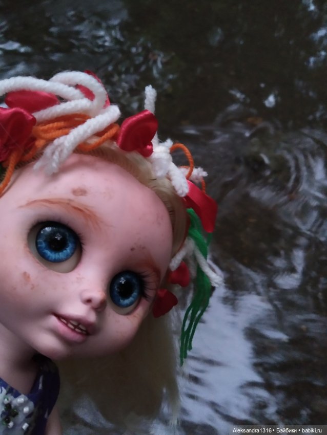 Пошли мы погулять с Марусей вечерком☁️