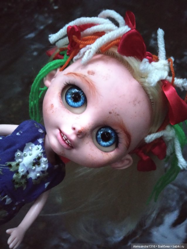 Пошли мы погулять с Марусей вечерком☁️