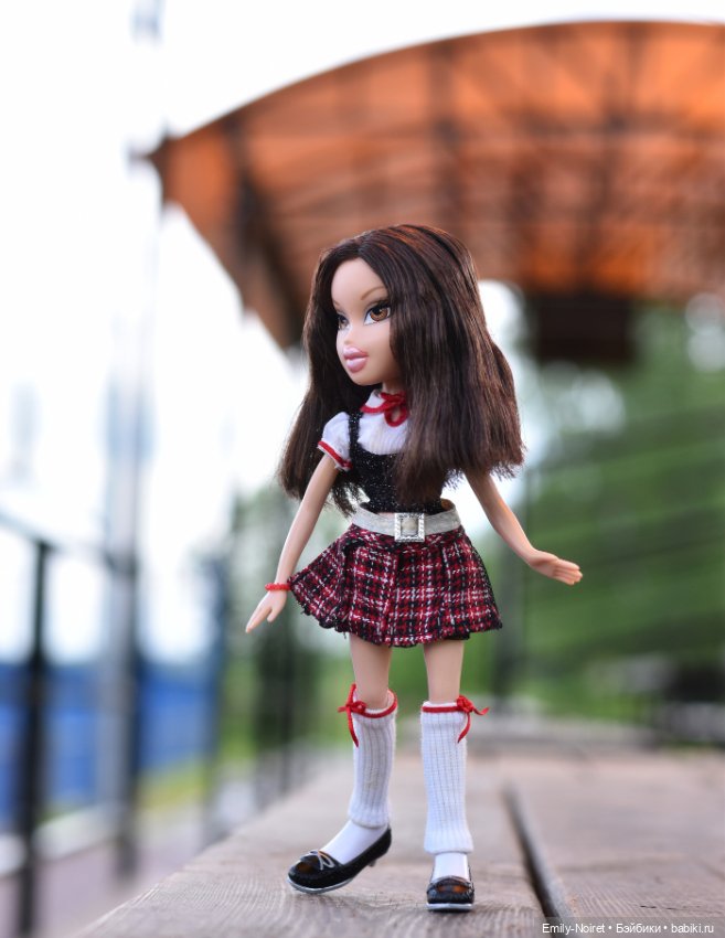 Школьница Обри — Куклы Bratz (Братц) и Moxie Girlz: MGA (фото 5)