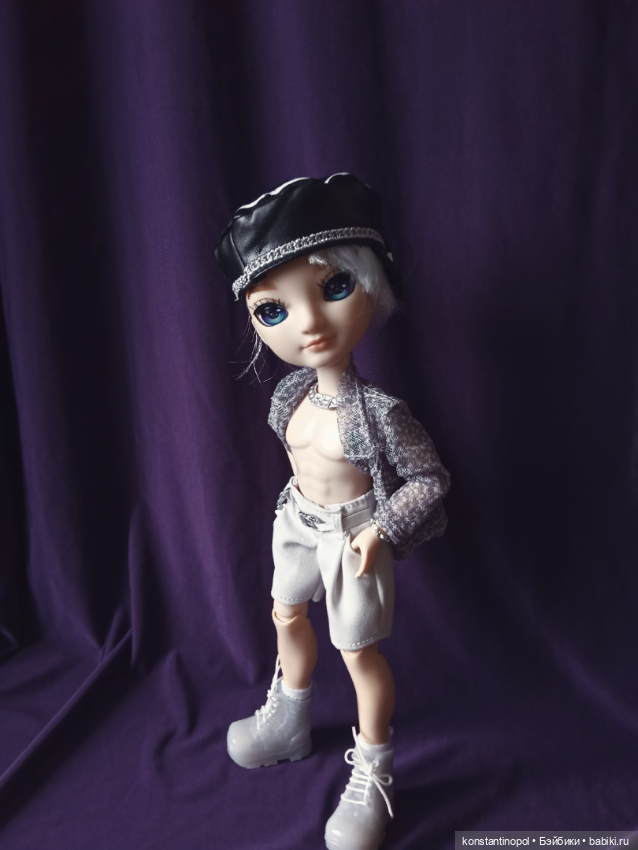 Эйдан Расселл - причина начала всех моих растрат (фото 2)