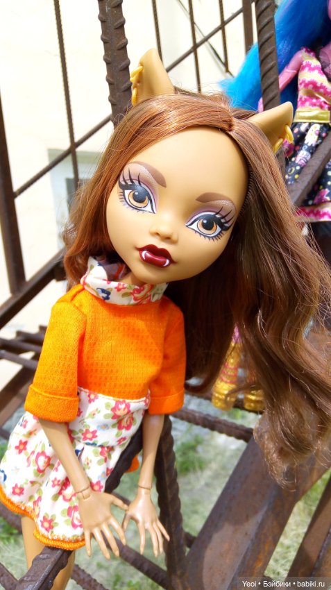 Монстер хай на прогулке, Клодин и Гулиопа, 42см