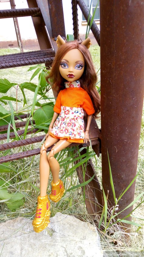 Монстер хай на прогулке, Клодин и Гулиопа, 42см