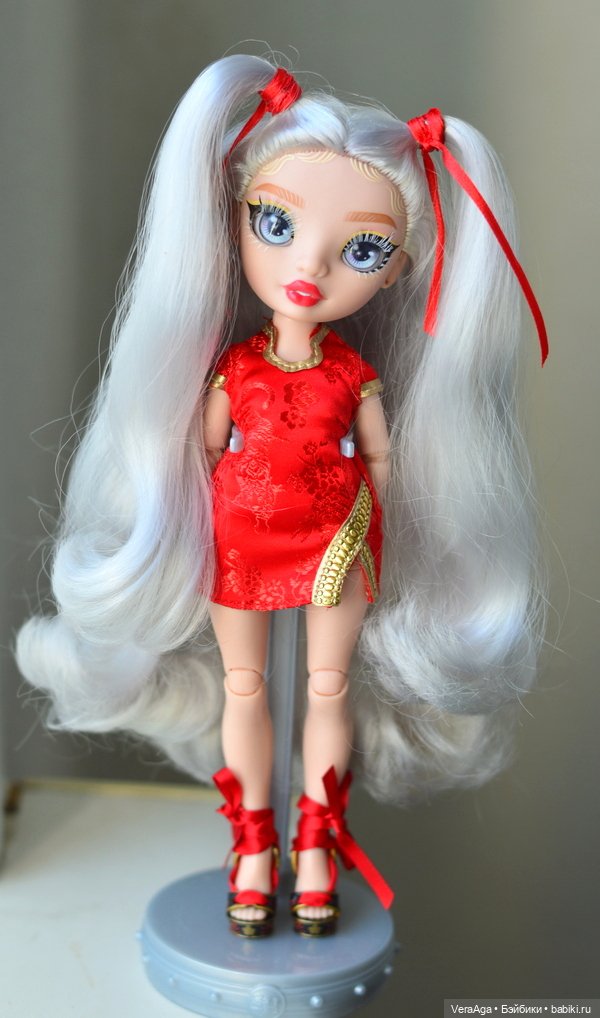 Покраска Делайлы, выщипывание Луны, завивка Ким