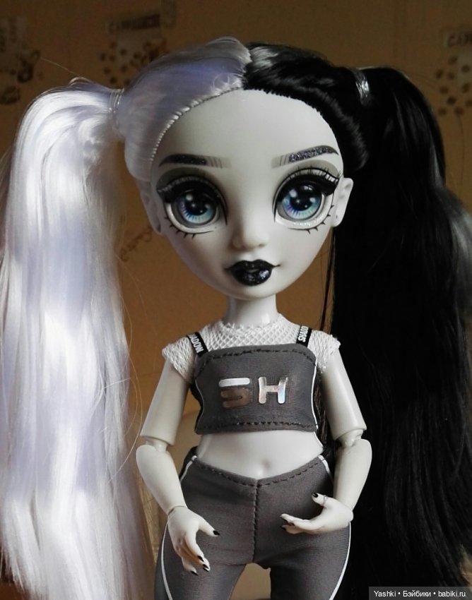 Ева (Хизер Грейсон) приехала (фото 8)