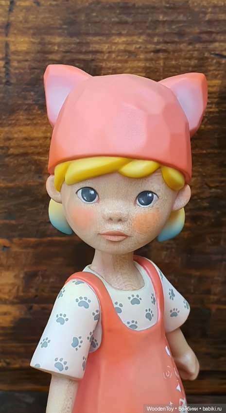 Деревянная девочка - кошечка