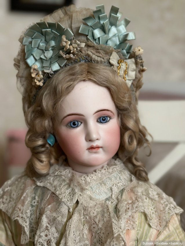 Jumeau Portrait Delux fashion doll, рыбов показываю (фото 6)